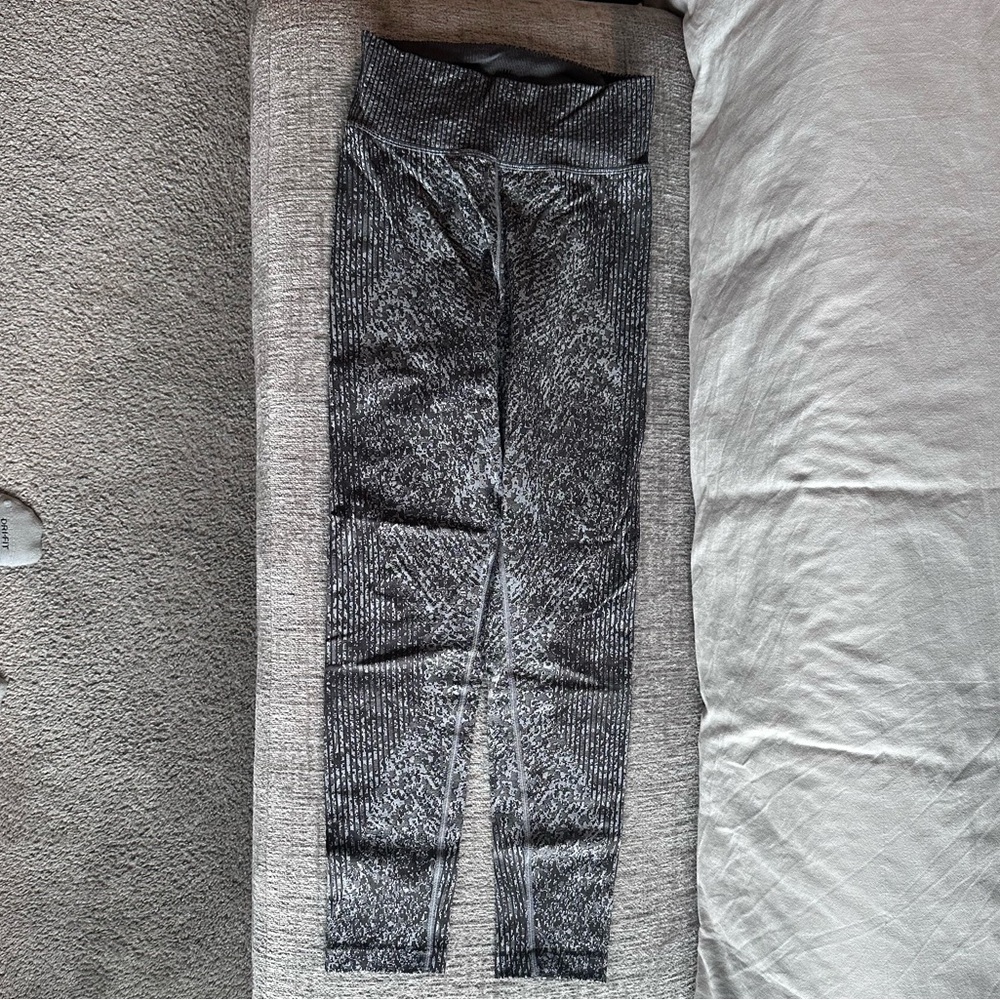 Lululemon knit leggings